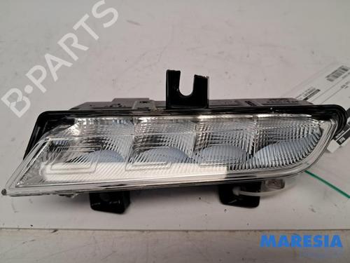 Used Right daytime light RENAULT CLIO IV (BH_) 0.9 TCe 90 (BHNF, BHMA, BHMH, BHJK, BHJR) (90 hp) 31481844