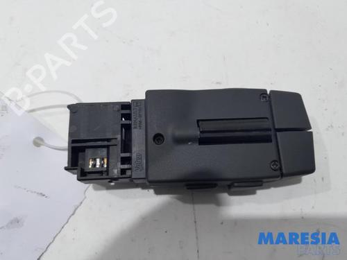 Switch RENAULT CLIO IV (BH_) 1.6 RS (BHJ4, BHJ6, BHMM) | BP31442956I30