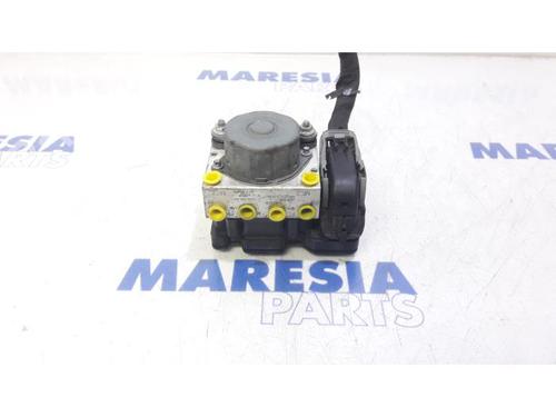 Used ABS pump FIAT PANDA (312_, 319_) 0.9 (312PXP1A) (60 hp) 31457535