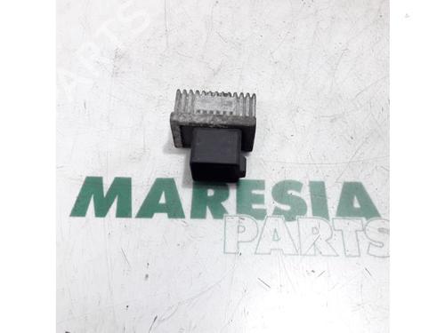 electronic-sensor-renault-clio-iii-br01-cr01-2005-2006-2007-2008-2009-2010-2011-2012-2013-2014-31461141 main image