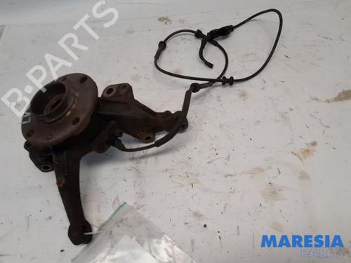 Used Left front steering knuckle FIAT PANDA (312_, 319_) 0.9 (312PXG1A) (86 hp) 31417820