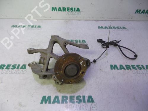 Used Left rear steering knuckle PEUGEOT 407 (6D_) 2.0 HDi 135 (6DRHRH, 6DRHRE, 6DRHRG, 6DRHRJ) (136 hp) 31467883