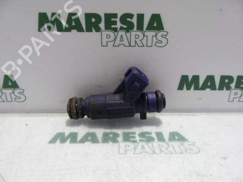 Used Injector CITROËN XSARA Break (N2) 1.6 i (88 hp) 31490245
