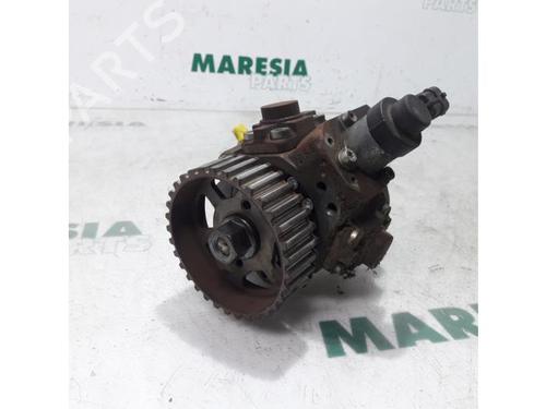 Used Fuel pump PEUGEOT 3008 I MPV (0U_) 1.6 HDi (109 hp) 31537015