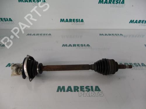 Used Left front driveshaft RENAULT SCÉNIC I MPV (JA0/1_, FA0_) 1.9 dCi (JA05, JA1F) (102 hp) 31445316