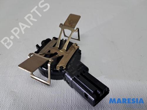 Used Electronic sensor PEUGEOT 308 SW II (LC_, LJ_, LR_, LX_, L4_) 1.6 BlueHDi 120 (120 hp) 31454604