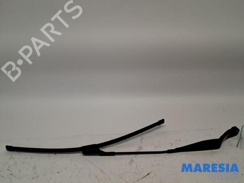 Used Front windshield wiper arm Front windshield wiper arm 31460206 31460206