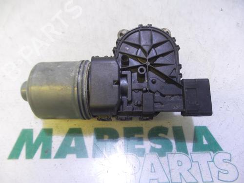 Front wiper motor RENAULT TWINGO II (CN0_) 1.6 RS (CN0N, CN0R, CN0S) | BP31515836M29