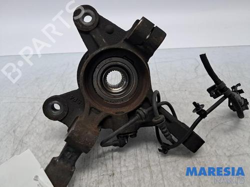 Used Left front steering knuckle Left front steering knuckle OPEL KARL (C16) 1.0 (75 hp) 33957743 33957743