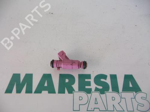 Used Injector FIAT BRAVO II (198_) 1.4 (198AXA1B) (90 hp) 31422189