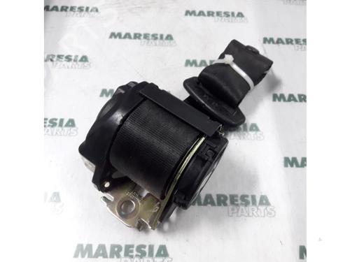 Used Rear left seatbelt FIAT PANDA (169_) 1.2 (169.AXB11, 169.AXB1A) (60 hp) 31497873