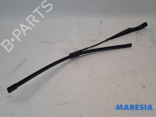 Vindspejlsviskerarm ALFA ROMEO GIULIA (952_) 2.0 (952ACA25) (280 hp) 31473274