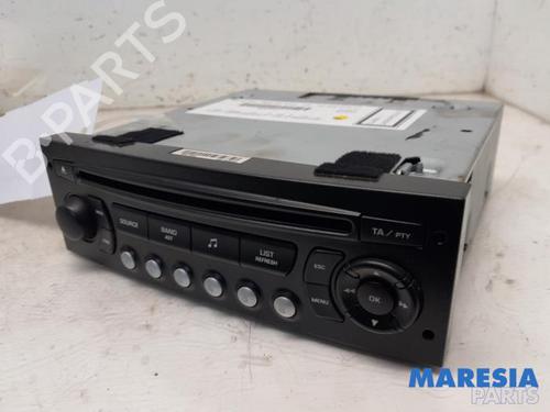 Used Radio PEUGEOT 3008 I MPV (0U_) 1.6 VTi (120 hp) 31418243