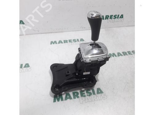 Used Gear lever PEUGEOT 2008 I (CU_) 1.2 VTi (82 hp) 31426345