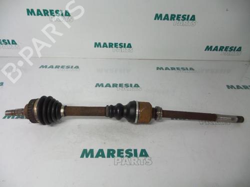 Used Right front driveshaft CITROËN XSARA PICASSO (N68) 1.8 16V (115 hp) 31411587