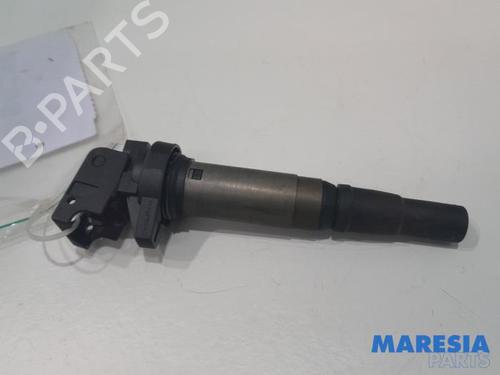 Used Ignition coil PEUGEOT 3008 I MPV (0U_) 1.6 VTi (120 hp) 31511047