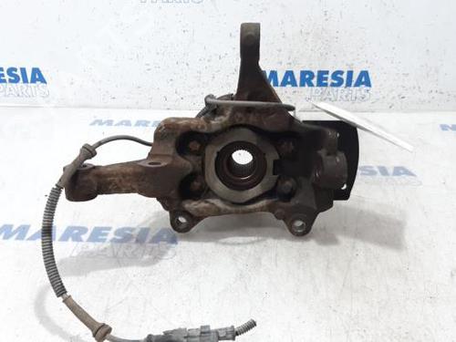 Right front steering knuckle RENAULT TRAFIC III Van (FG_) 1.6 dCi 95 (FGMJ, FGMR) | BP31448593M26