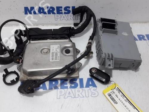 Used Engine control unit (ECU) FIAT PUNTO EVO (199_) 1.3 D Multijet (84 hp) 31483453