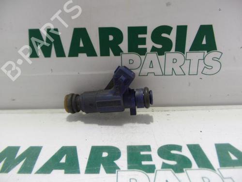 injector-peugeot-206-hatchback-2ac-1998-1999-2000-2001-2002-2003-2004-2005-2006-2007-2008-2009-2010-2011-2012-31498353 main image
