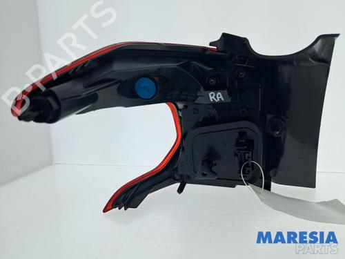 Right taillight PEUGEOT 2008 I (CU_) 1.2 THP 110 / PureTech 110 | BP38439047C35 - Image 4