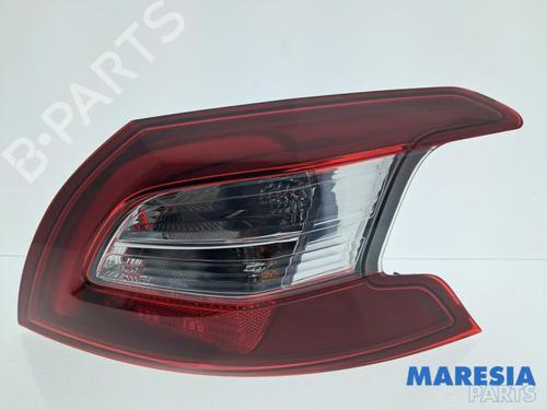 Used Right taillight Right taillight PEUGEOT 308 II (LB_, LP_, LW_, LH_, L3_) 1.6 THP 125 (125 hp) 33432822 33432822