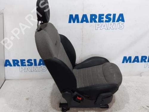 Left front seat FIAT 500 C (312_) 1.2 (312CXA1A, 312AXA1A) | BP31441948C15