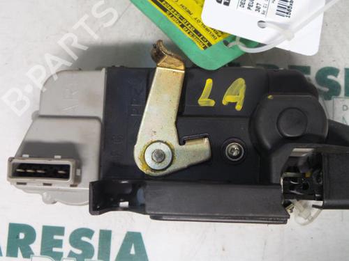 electronic-module-peugeot-307-3ac-2000-2001-2002-2003-2004-2005-2006-2007-2008-2009-2010-2011-2012-31410883 main image