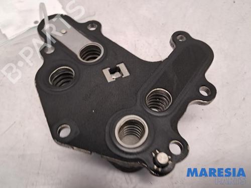 Oliekøler CITROËN C4 CACTUS 1.2 THP 110 (110 hp) 31480798