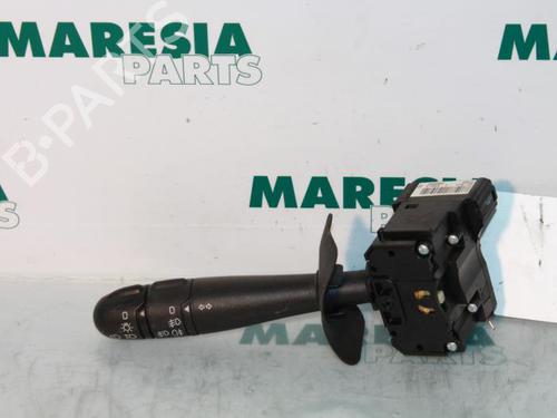 Used Steering column stalk RENAULT SCÉNIC I MPV (JA0/1_, FA0_) 1.6 (JA00) (110 hp) 31392355
