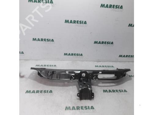 hjelmlås CITROËN C-CROSSER (VU_, VV_) 2.2 HDi (156 hp) 31457280