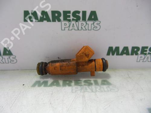Used Injector ALFA ROMEO 156 (932_) 1.8 16V T.SPARK (932.A3) (144 hp) 31509925