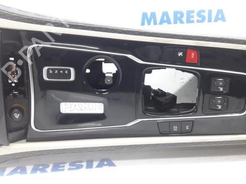 Middle console PEUGEOT 508 I (8D_) 2.0 HDi Hybrid4 AWC | BP31456482I22 