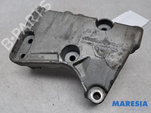 Used Gearbox mount RENAULT CLIO IV Grandtour (KH_) 1.5 dCi 90 (KHN3, KHN4) (90 hp) 31488414