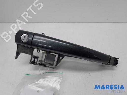 front-left-exterior-door-handle-peugeot-3008-i-mpv-0u_-2009-2010-2011-2012-2013-2014-2015-2016-2017-31442755 main image