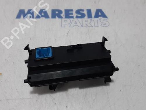 Used Electronic module CITROËN C4 II (NC_) 1.4 VTi 95 (NC8FP0) (95 hp) 31478238