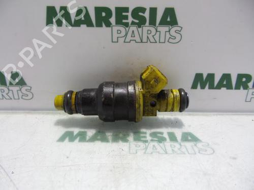 Used Injector ALFA ROMEO 155 (167_) 1.6 16V T.S. (167.A6A) (120 hp) 31461557
