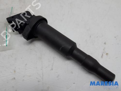Used Ignition coil PEUGEOT 3008 I MPV (0U_) 1.6 VTi (120 hp) 31498452