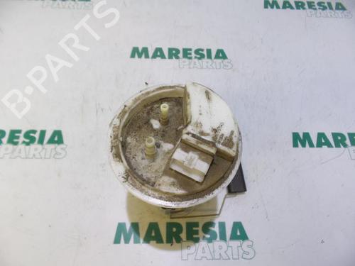 Used Fuel pump FIAT GRANDE PUNTO (199_) 1.4 T-Jet (199AXM1A, 199BXM1A, 199BXN1A) (120 hp) 31405638