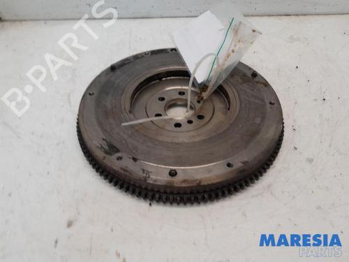 Used Flywheel FIAT 500 (312_) 1.2 (312AXA1A) (69 hp) 31393551
