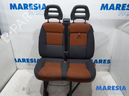 Sæde bagtil (2. række) FIAT DUCATO Van (250_) 100 Multijet 2,2 D (100 hp) 31415471