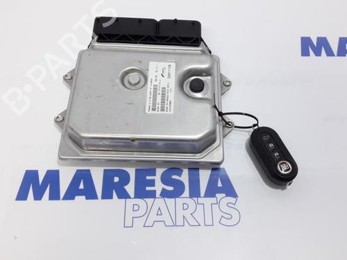 Used Engine control unit (ECU) FIAT PANDA (312_, 319_) 0.9 (312PXP1A) (60 hp) 31454505