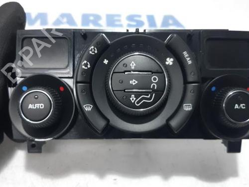 Climate control PEUGEOT 5008 (0U_, 0E_) 1.6 16V | BP31518131I5