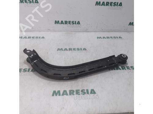 Used Support FIAT DOBLO Cargo (263_) 1.6 D Multijet (263WXD1B, 263WXR1B, 263WXX1B, 263ZXD1B,... (105 hp) 31478665