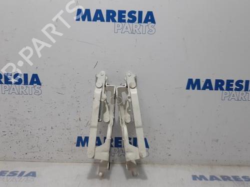 Used Hinge/Door check strap FIAT 500 (312_) 0.9 (312AXG1A, 312.AXG11) (86 hp) 31412869