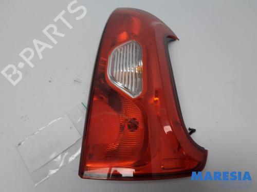 Used Right taillight FIAT PANDA (312_, 319_) 1.0 Mild Hybrid (312.PYD1B) (69 hp) 31512654