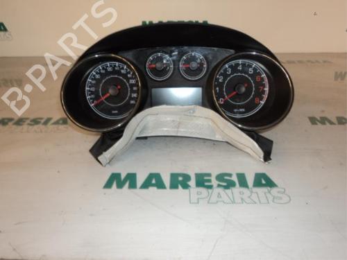 Used Instrument cluster FIAT BRAVO II (198_) 1.4 (198AXA1B) (90 hp) 31434862