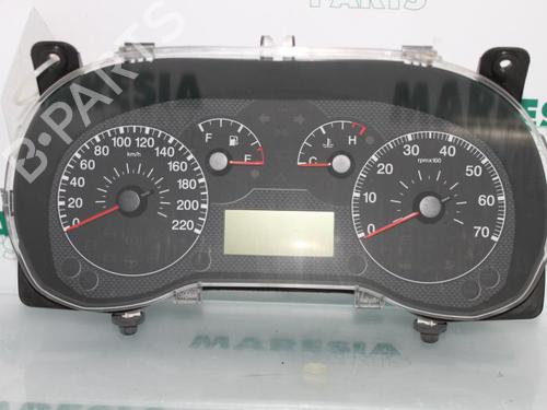 Used Instrument cluster FIAT GRANDE PUNTO (199_) 1.3 D Multijet (75 hp) 31400914