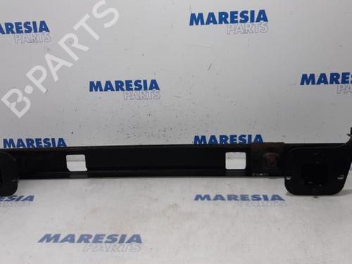 Used Rear bumper reinforcement Rear bumper reinforcement 31503793 31503793