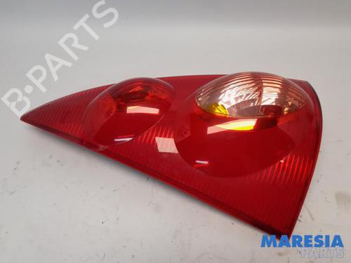 Used Left taillight PEUGEOT 107 (PM_, PN_) 1.0 (68 hp) 31507609