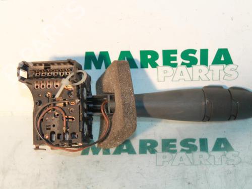 Steering column stalk RENAULT LAGUNA I (B56_, 556_) 1.8 | BP31498013I23